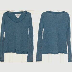 T2Love Girls Size 8, Teal V Neck Long Sleeve Shirt with Thumbhole